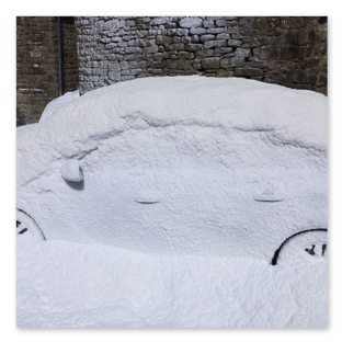 Heavy Snow - Car